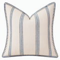 Cojín decorativo 45 x 45 cm de tejido beige y azul con ribete trenzado para sofá estilo rústico